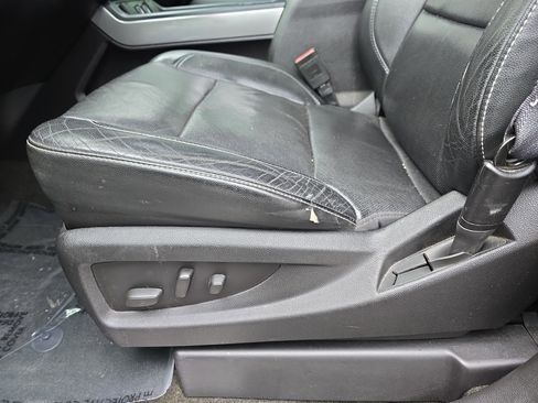 Used 2015 Chevrolet Silverado 1500 LTZ Z71 image 26