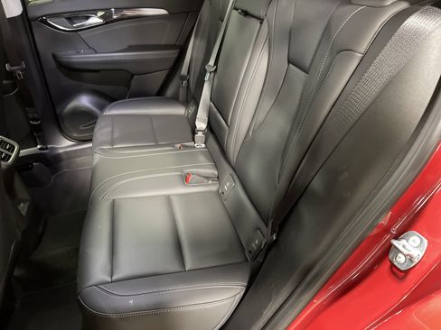 Used 2025 Buick Envision Preferred image 11