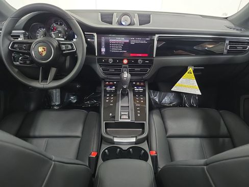 New 2026 Porsche Macan AWD/4WD image 13
