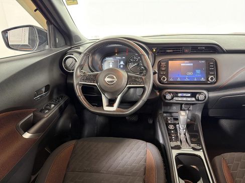 Used 2023 Nissan Kicks SR FWD image 20