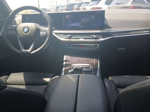 Used 2025 BMW X5 xDrive40i w/ Parking Assistance Package AWD/4WD image 15