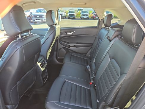 Certified 2022 Ford Edge SEL w/ Convenience Package image 23