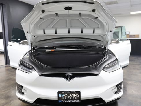 Used 2018 Tesla Model X 100D image 58