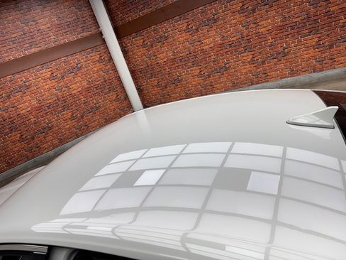 Used 2025 Genesis G70 2.5T image 24