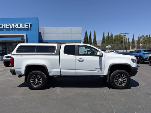 Used 2018 Chevrolet Colorado ZR2 AWD/4WD image 9