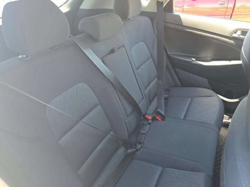 Used 2017 Hyundai Tucson SE w/ SE Popular Package 02 AWD/4WD image 8