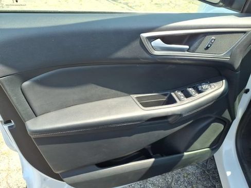 Used 2024 Ford Edge SEL w/ Convenience Package AWD/4WD image 11