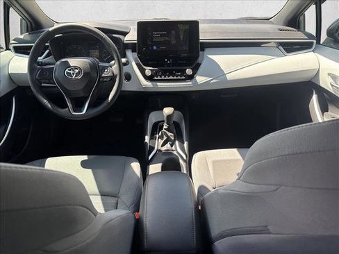 Certified 2025 Toyota Corolla SE FWD image 19