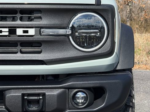 Used 2024 Ford Bronco Black Diamond image 14