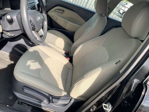 Used 2017 Kia Rio LX FWD image 18