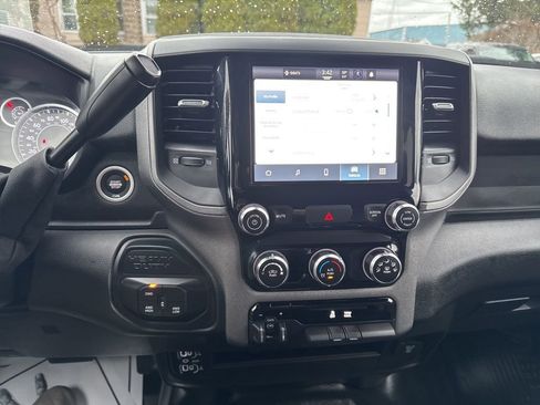 Used 2025 RAM 2500 Tradesman w/ Chrome Appearance Group image 5