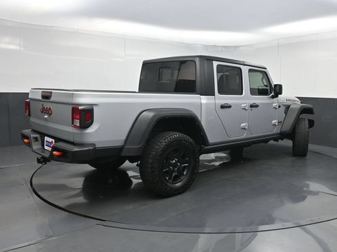 Used 2022 Jeep Gladiator Mojave AWD/4WD image 23