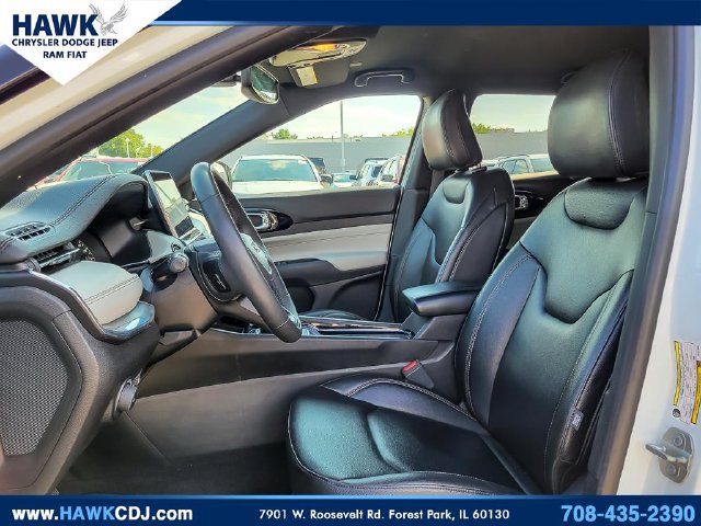 Used 2024 Jeep Compass Limited AWD/4WD image 8