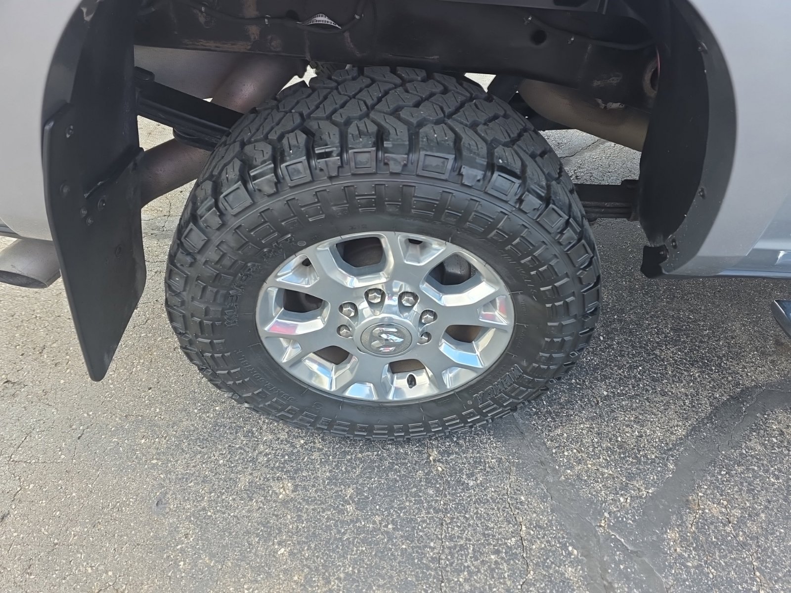 Used 2021 RAM 3500 Laramie AWD/4WD image 12