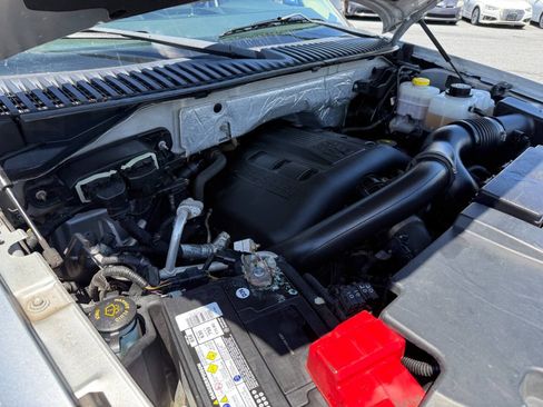 Used 2016 Ford Expedition XL AWD/4WD image 34