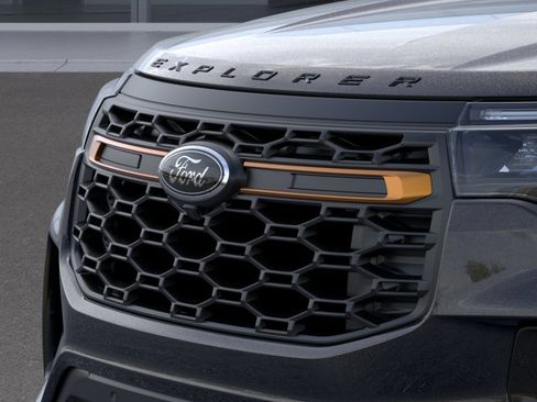 New 2026 Ford Explorer Tremor w/ Tremor Ultimate Package AWD/4WD image 17