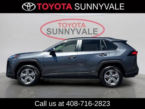 Used 2024 Toyota RAV4 LE AWD/4WD image 7