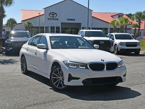 Used 2022 BMW 330i xDrive Sedan w/ Convenience Package image 6