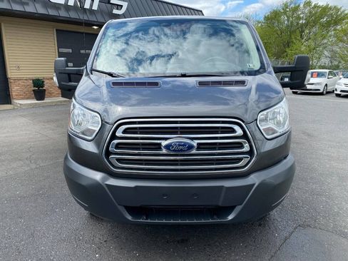 Used 2016 Ford Transit 350 XLT RWD image 4