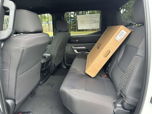 New 2026 Toyota Tundra SR5 w/ SR5 Convenience Package AWD/4WD image 14