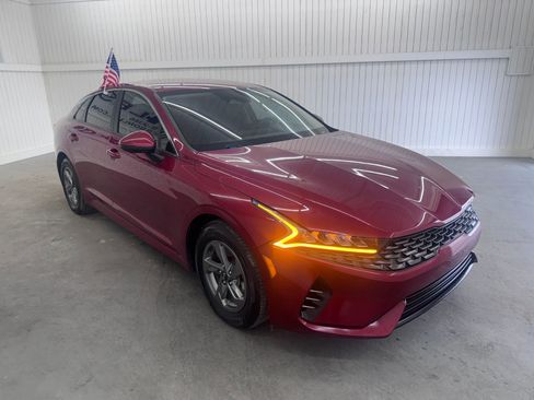 Used 2021 Kia K5 LXS image 3