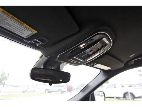 Used 2024 Jeep Grand Cherokee L Laredo image 18