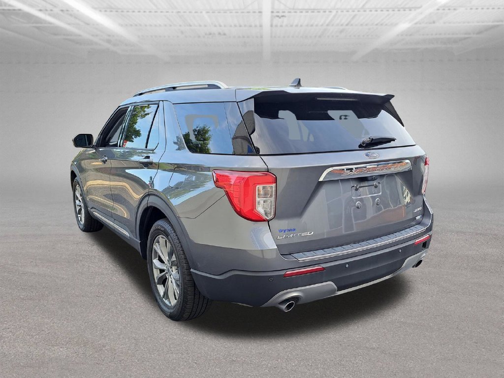 Used 2023 Ford Explorer Limited AWD/4WD image 5