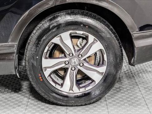 Used 2017 Honda CR-V LX image 33
