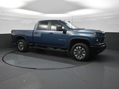 New 2026 Chevrolet Silverado 2500 Custom w/ Custom Value Package AWD/4WD image 6
