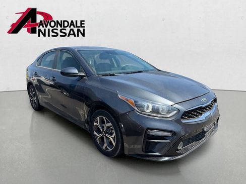 Used 2021 Kia Forte LXS FWD image 4