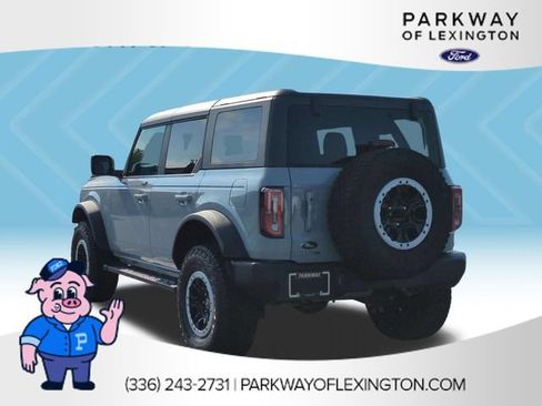 Used 2023 Ford Bronco Outer Banks w/ Sasquatch Package AWD/4WD image 3