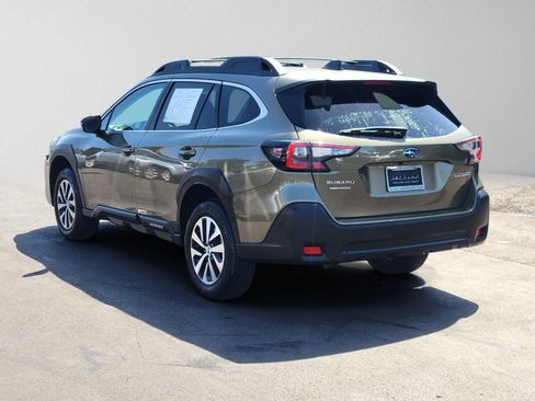 Certified 2024 Subaru Outback Premium AWD/4WD image 5