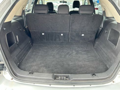 Used 2010 Ford Edge SE image 17