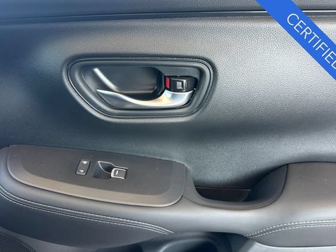 Certified 2026 Honda HR-V EX-L image 19