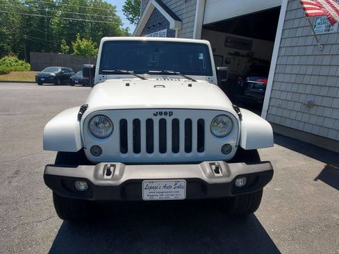 Used 2014 Jeep Wrangler Sahara w/ Connectivity Group image 3