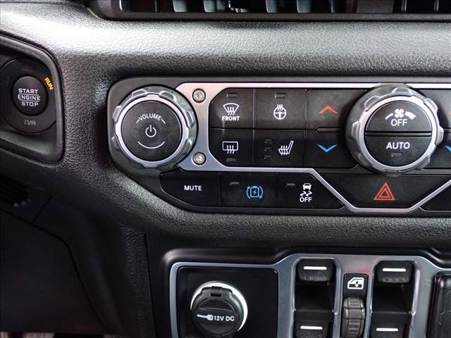Used 2024 Jeep Wrangler Unlimited AWD/4WD image 18