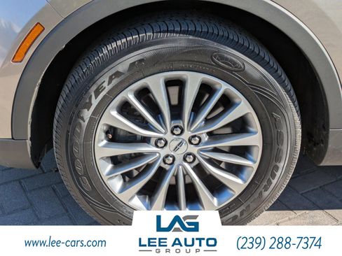 Used 2016 Lincoln MKX Select w/ Select Plus Package image 10