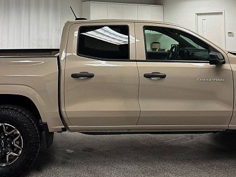 Used 2024 Chevrolet Colorado W/T RWD image 4