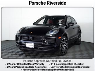Certified 2025 Porsche Macan video 1