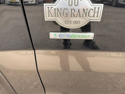 Used 2016 Ford F150 King Ranch w/ Equipment Group 601A Luxury AWD/4WD image 31