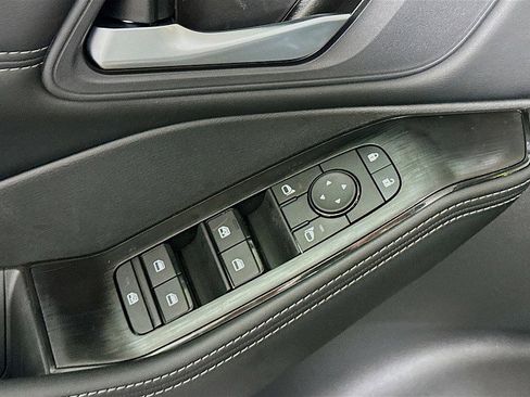 New 2026 Nissan Rogue SV image 19