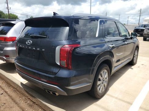 Used 2024 Hyundai Palisade SEL FWD image 6