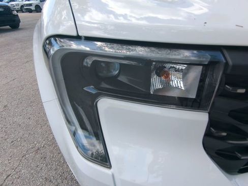 New 2026 Ford Maverick Lariat w/ 4K Tow Package AWD/4WD image 11