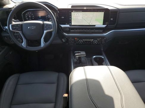 Used 2026 Chevrolet Silverado 1500 LT Trail Boss w/ LT Trail Boss Premium Package AWD/4WD image 21