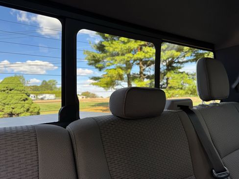 Used 2022 Ford F350 XLT w/ XLT Premium Package image 21