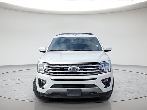 Used 2021 Ford Expedition XLT w/ FX4 Off-Road Package AWD/4WD image 2