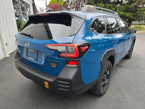 Certified 2025 Subaru Outback Wilderness AWD/4WD image 4