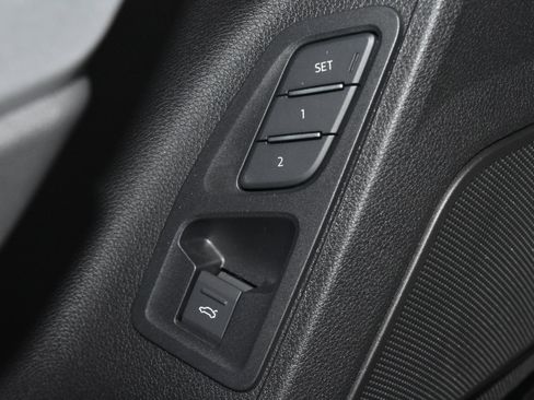 New 2025 Audi Q3 2.0T Premium image 5