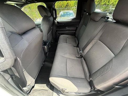 Used 2024 Toyota Tacoma SR5 AWD/4WD image 35