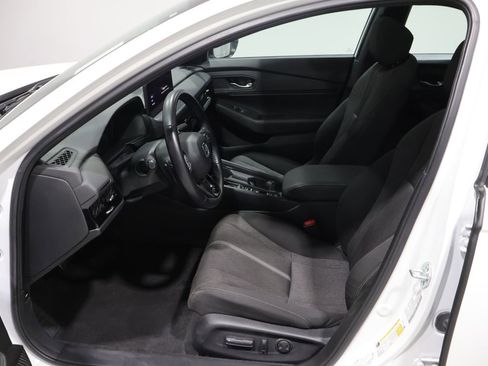 Used 2023 Honda Accord Sport image 10